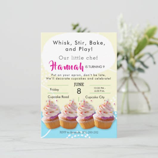 Little Chef Cupcake Baking Birthday Party Kaart (Staand voorkant)