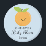 Little Cutie Baby shower Magnet<br><div class="desc">Er is een kleine stropdas op weg naar een baby shower met een schattig klein clementine sinaasappel op een lichtblauwe achtergrond. Bezoek onze winkel om ons schattige kleine collectie van het kabelontwerp te uitzichten.</div>