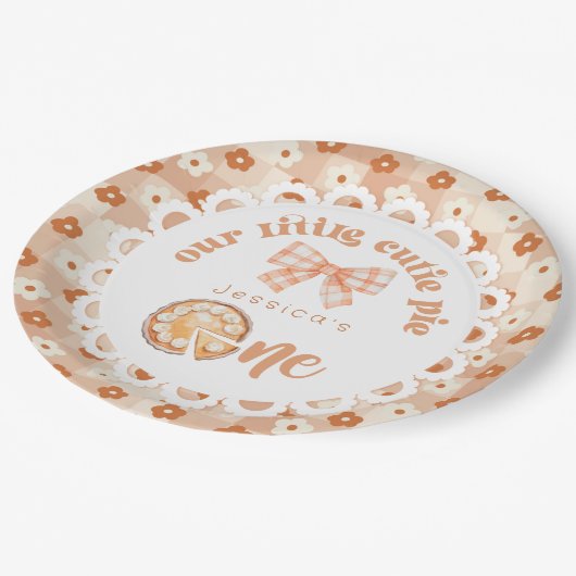 Little Cutie Pie wordt een 1e verjaardag Papieren Bordje (Gekanteld)