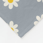 Little Daisies - dusty steel gray Fleece Deken (Hoek)