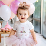 Little Deer First Birthday Party - Gepersonaliseer<br><div class="desc">Op maat gedrukte Birthday Girl peuter shirt of baby bodysuit. Dit stijlvolle ontwerp heeft een lief roze waterverf nummer één omringd door boho-bloemen en een baby-hert. Perfect voor een grillige bosrijke kleine meid's eerste verjaardagsfeest! Personaliseer het met de naam van uw kind of andere aangepaste tekst. Gebruik de ontwerptools om...</div>