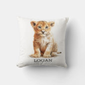 Little Explorer - gepersonaliseerde leeuwenwelp Kussen (Voorkant)