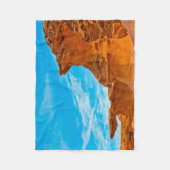 Little Finland Red Rock-sculpturen Fleece Deken (Voorkant)