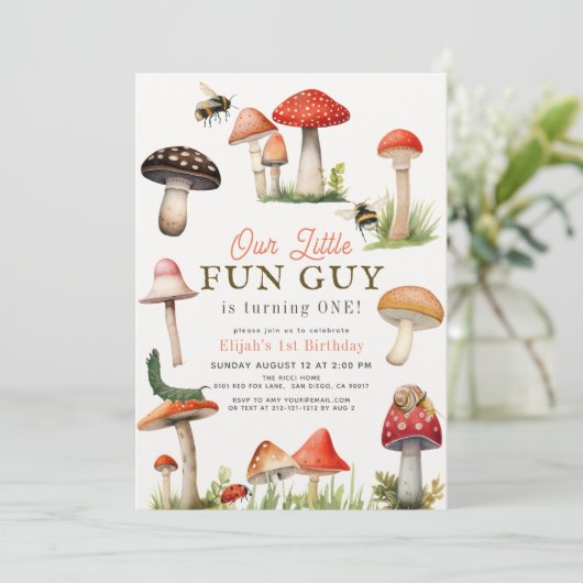 Little Fun Guy Mushroom Bee Boy 1st Birthday Kaart (Staand voorkant)