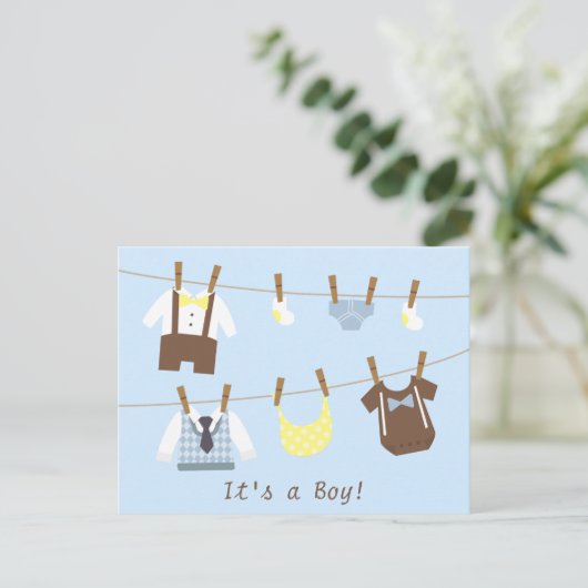 Little Gentleman Baby Boy Clothesline Aankondigingskaart (Staand voorkant)