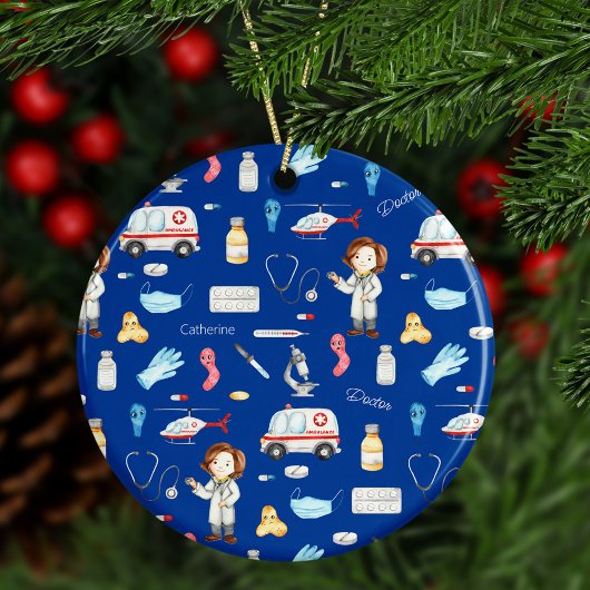 Little Girl Doctor Medical Pattern met Name, Blue Keramisch Ornament