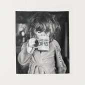 Little Girl Drink koffie Wandkleed (Voorkant)