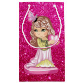 Little Girl Holding Heart Fuschia Faux Klein Cadeauzakje (Achterkant)