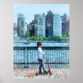Little Girl op Scooter door Manhattan Skyline Poster