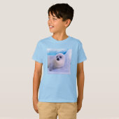 Little Harp Seal Pup bekleed in Snowflakes T-shirt (Voorkant volledig)