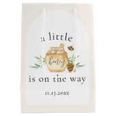 Little Honey On The Way Bee Baby Shower Gift Bag Medium Cadeauzakje (Achterkant)