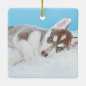 Little Husky Puppy Laying on a Blanket Keramisch Ornament (Achterkant)