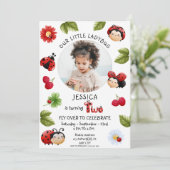 Little Ladybug Tweede Verjaardag Party Foto Kaart (Staand voorkant)
