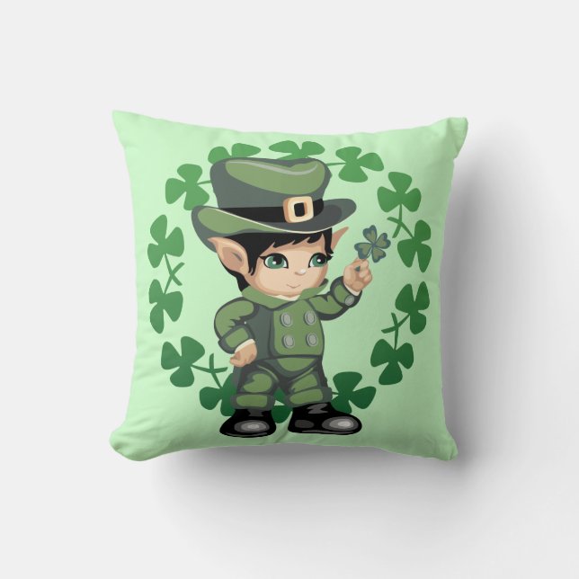 Little Leprechaun met Shamrocks Kussen (Voorkant)