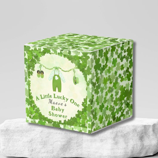 Little Lucky One Shamrock Baby Outfit Baby shower Bedankdoosjes