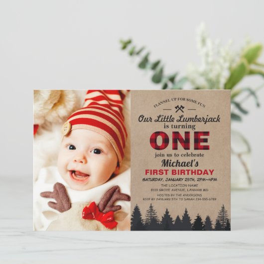 Little Lumberjack First Birthday Party Baby Foto Kaart (Staand voorkant)