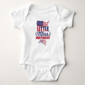 Little Miss Independent Red White Blue jul Girl Romper (Voorkant)