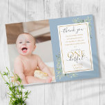 Little Mr ONEderful Blue Boy 1st Birthday Foto Bedankkaart<br><div class="desc">Een leuke 1e verjaardag bedankt je fotokaart met waterverf groene bladeren op een blauwe achtergrond. personaliseer de foto van de verjaardagsjongen en ben bijzonder jarig,  dank u voor uw boodschap in de kerkelijke typografie. Een perfecte manier om u te bedanken van de kleine Mr ONEderful! Ontworpen door: Thisnotme©</div>