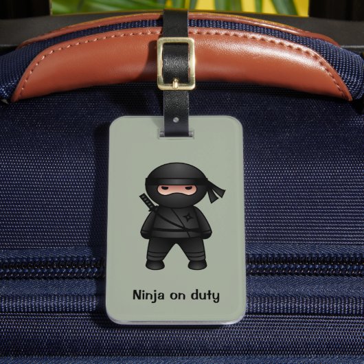 Little Ninja Warrior on Sage Green Bagagelabel (Voorkant Insitu 2)