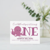 Little Octopus Turing One Animal First Birthday Uitnodiging Briefkaart (Staand voorkant)