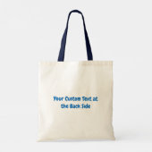 Little penguin getting a snow ball tote bag (Achterkant)