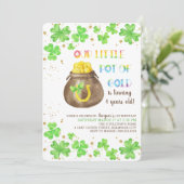 Little Pot of Gold Lucky Shamrock Kids Birthday Kaart (Staand voorkant)