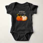 Little Pumpkin eerste Halloween gepersonaliseerd Romper (Voorkant)