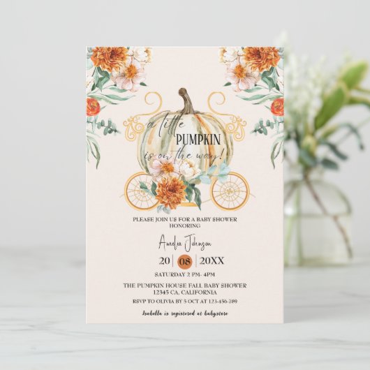 Little Pumpkin is op weg naar Herfst Baby shower Kaart (Staand voorkant)