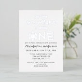 Little Snowflake 1st Birthday Folie Uitnodiging (Staand Voorkant)