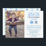Little Snowflake Kids Birthday Invitation Kaart<br><div class="desc">Kleine sneeuwvlokken op de verjaardag van kinderen. Het malplaatje van de foto via Pixabay vergunning gegeven onder CC0 en moet met uw eigen foto worden vervangen</div>