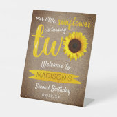 Little Sunflower 2e verjaardag Reclamebord Met Voetstuk (Voorkant)