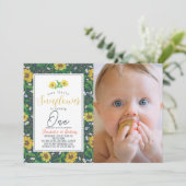 Little Sunflower Pattern Navy 1st Birthday Foto Kaart (Staand voorkant)