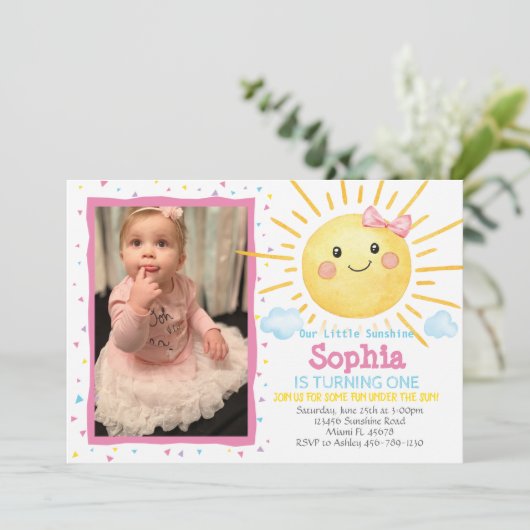 Little Sunshine Birthday Photo Invitation - A159 Kaart (Staand voorkant)