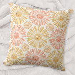 Little Sunshine Waterverf Pattern Kussen<br><div class="desc">Een vrolijk sinaasappel en geel waterverf zonneschijnpatroon op een zacht crème achtergrond. Originele versie door Nic Squirrell.</div>
