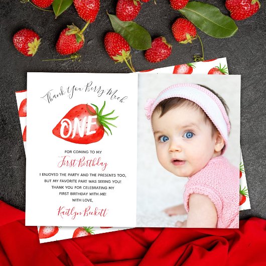 Little Sweetie Aardbei 1e Verjaardag Foto Bedankkaart