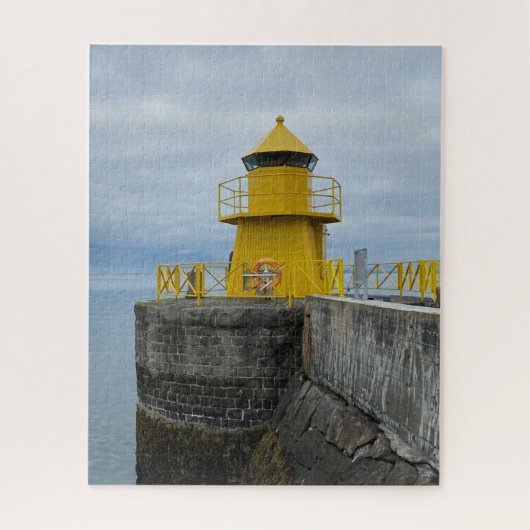 Little Yellow Lighthouse in Reykjavik, IJsland Legpuzzel (Verticaal)