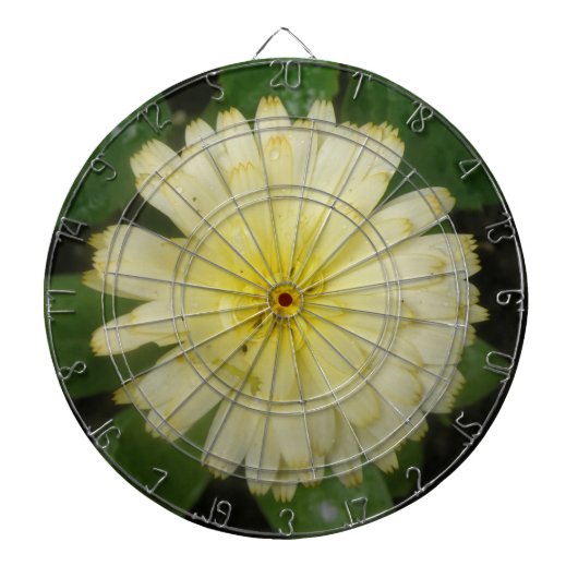 Little Yellow Marigold Dart Board Dartbord (Voorkant)