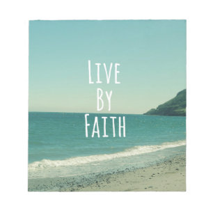 Live door Faith Bible Verse Notitieblok
