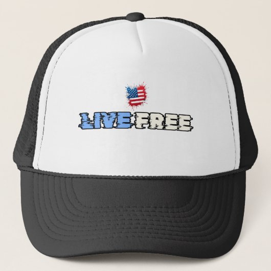 Live Free American Flag Distressed Style Trucker Pet (Voorkant)