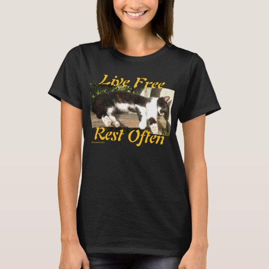 "Live Free", Smiler, cute, cat, gift T-shirt (Voorkant)