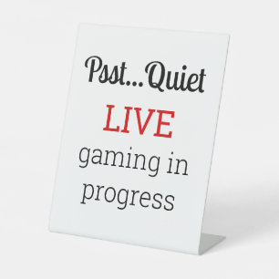 Live Game bezig Reclamebord Met Voetstuk
