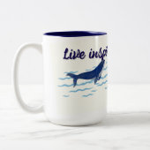 'Live geïnspireerd' Tweekleurige Koffiemok (Links)