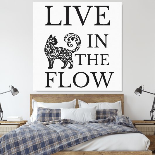 Live in The Flow artistiek kattensilhouet. Canvas Afdruk (Insitu (Slaapkamer))