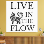 Live in The Flow artistiek kattensilhouet. Canvas Afdruk (Insitu (Woonkamer))