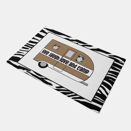 "Live, Laugh, Love and Camp" Deurmat (Schuin)