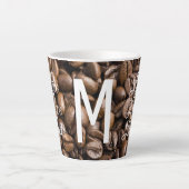 Live Liefde Latte Koffiebonen Modern Monogram Latte Mok (Voorkant)