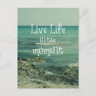 Live Life in the Moment Quote met strandthema Briefkaart