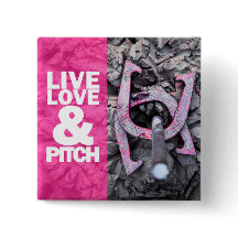 Live Love and Pitch Hoefijzers