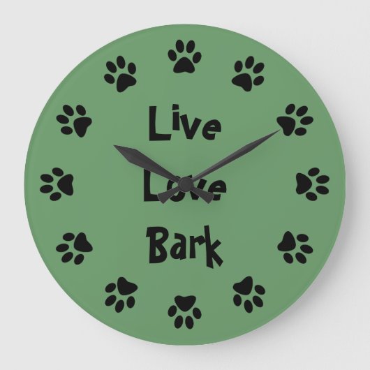 Live Love Bark Paw Drukt wandklok af (Voorkant)