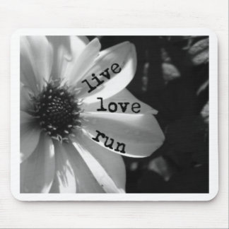 Live Love Run door Vetro Design Muismat